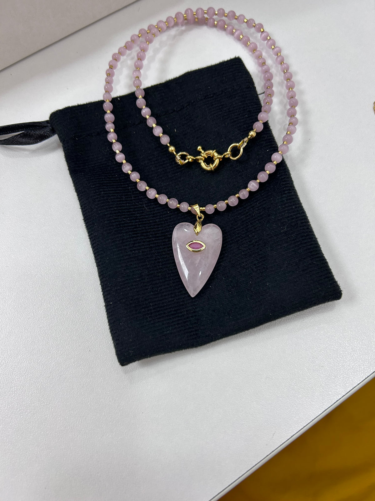 Collar ojo de tigre rosado